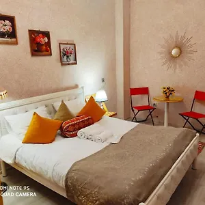  Апартаменты Live-inn In Modern With Elevator, Garden & Airport Shuttle